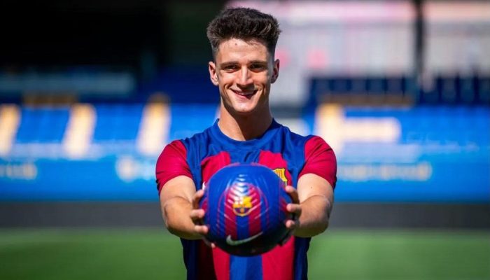 Resmi! Pau Victor jadi Rekrutan Pertama Barcelona di Musim 2024/2025