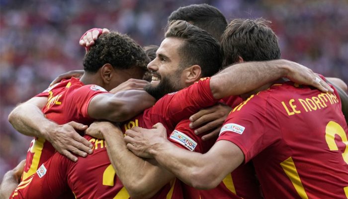 taktik-spanyol-di-euro-2024-konsisten-pakai-4-3-3-andalkan-gelandang-untuk-cetak-gol