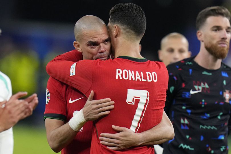 penghormatan-cristiano-ronaldo-untuk-pepe-terima-kasih-dan-respek-sahabat