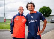 Erik Ten Hag Minta Fans MU Bersabar dengan Joshua Zirkzee, Kenapa Tuh?