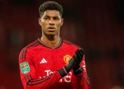 Erik Ten Hag Diminta Cadangkan Marcus Rashford Saat Melawan Liverpool