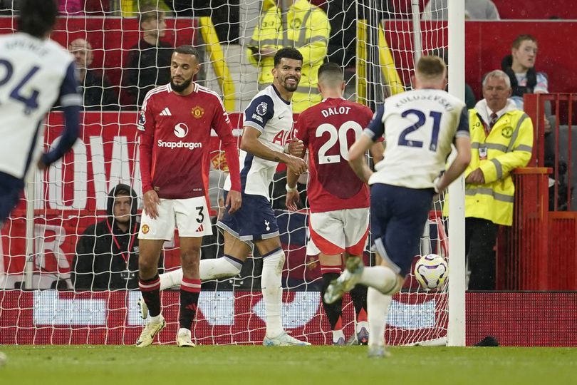 Hasil Manchester United vs Tottenham Skor 0 3