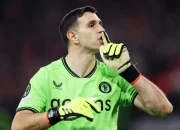 Kesalahan Arsenal Menjual Emiliano Martinez?