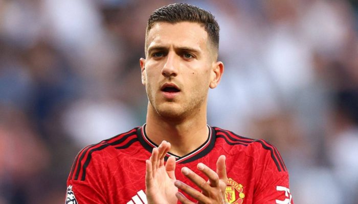 mu-gagal-menang-lawan-fenerbahce-paul-scholes-salahkan-diogo-dalot