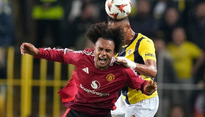 Hasil Fenerbahce vs Manchester United: Skor 1-1